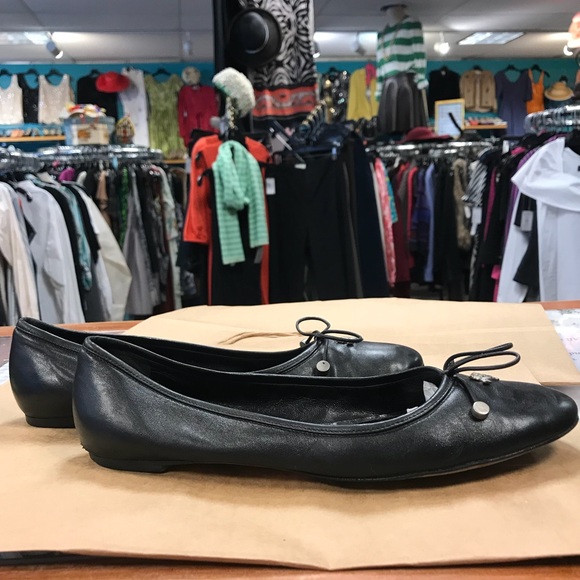 Burberry Flats - Picture 7 of 7